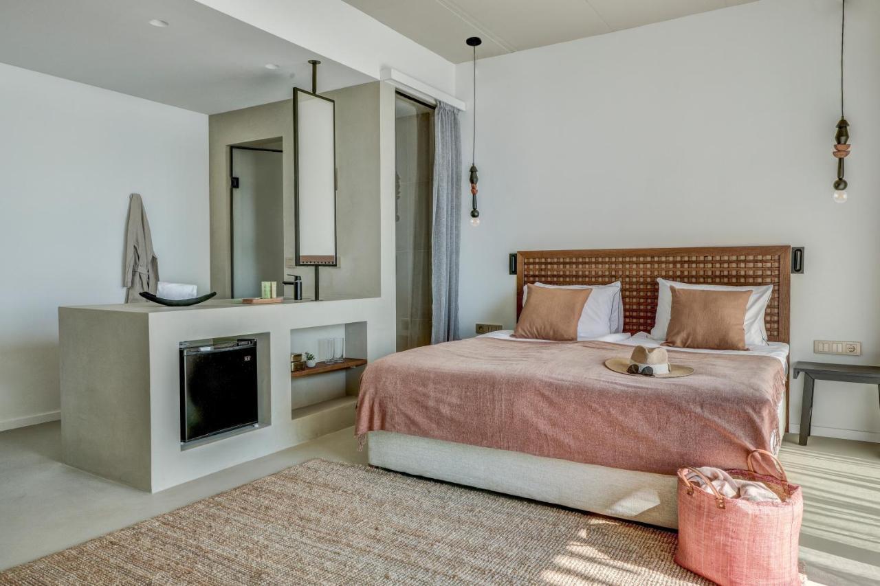 גולדן סנדס Umani Hotel - Free Beach - Free Parking מראה חיצוני תמונה